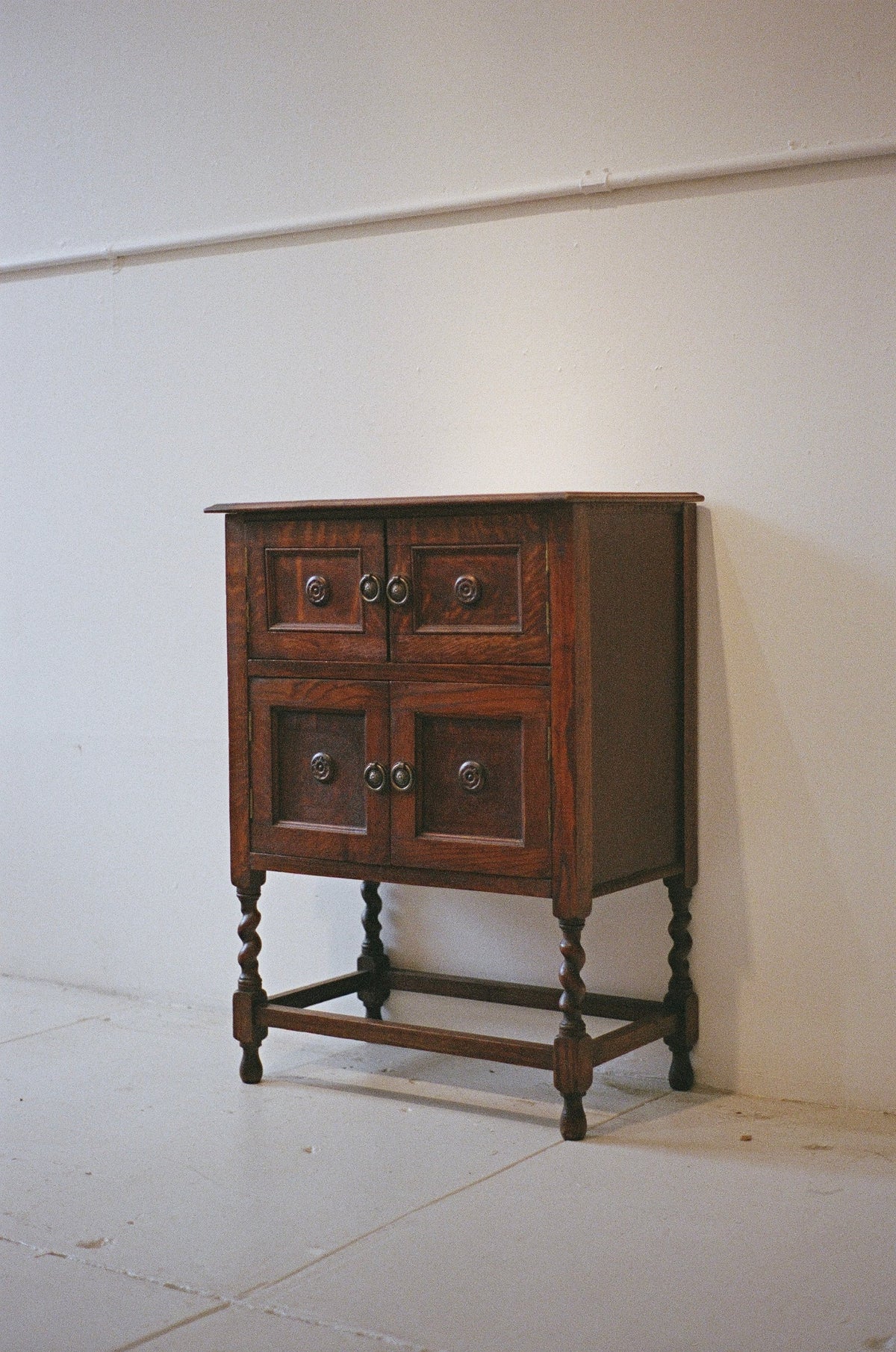 Early 20th Century English Oak Cabinet